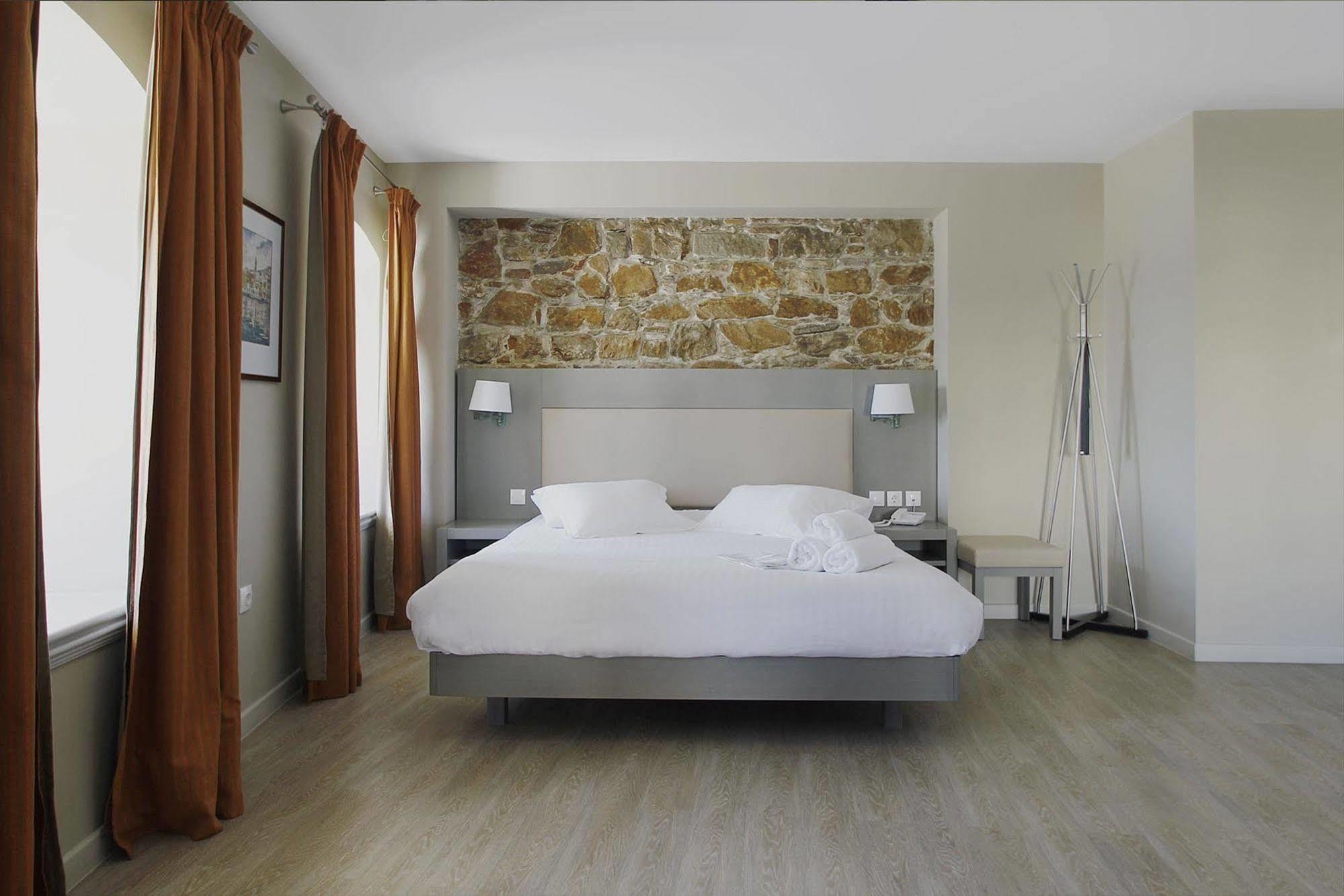 Diogenis Hotel Ermoupoli Dış mekan fotoğraf
